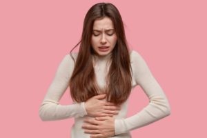 Síndrome do Intestino Irritável: causas, diagnóstico e tratamento
